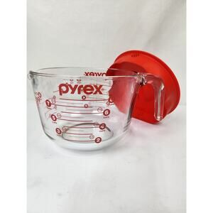 Vintage Pyrex Measuring 8 Cup Glass 64oz Red Lettering Large 2Qt Batter Bowl USA